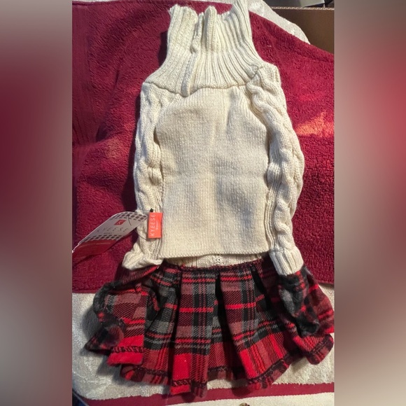 Holiday Dog Sweater - Large NWT - Picture 2 of 2